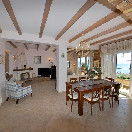 Villa Romantica Perama  Exterior photo